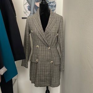 Grey coat perfect for fall and winter!